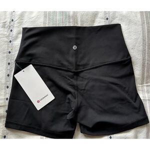 - Lululemon Align Short 4”